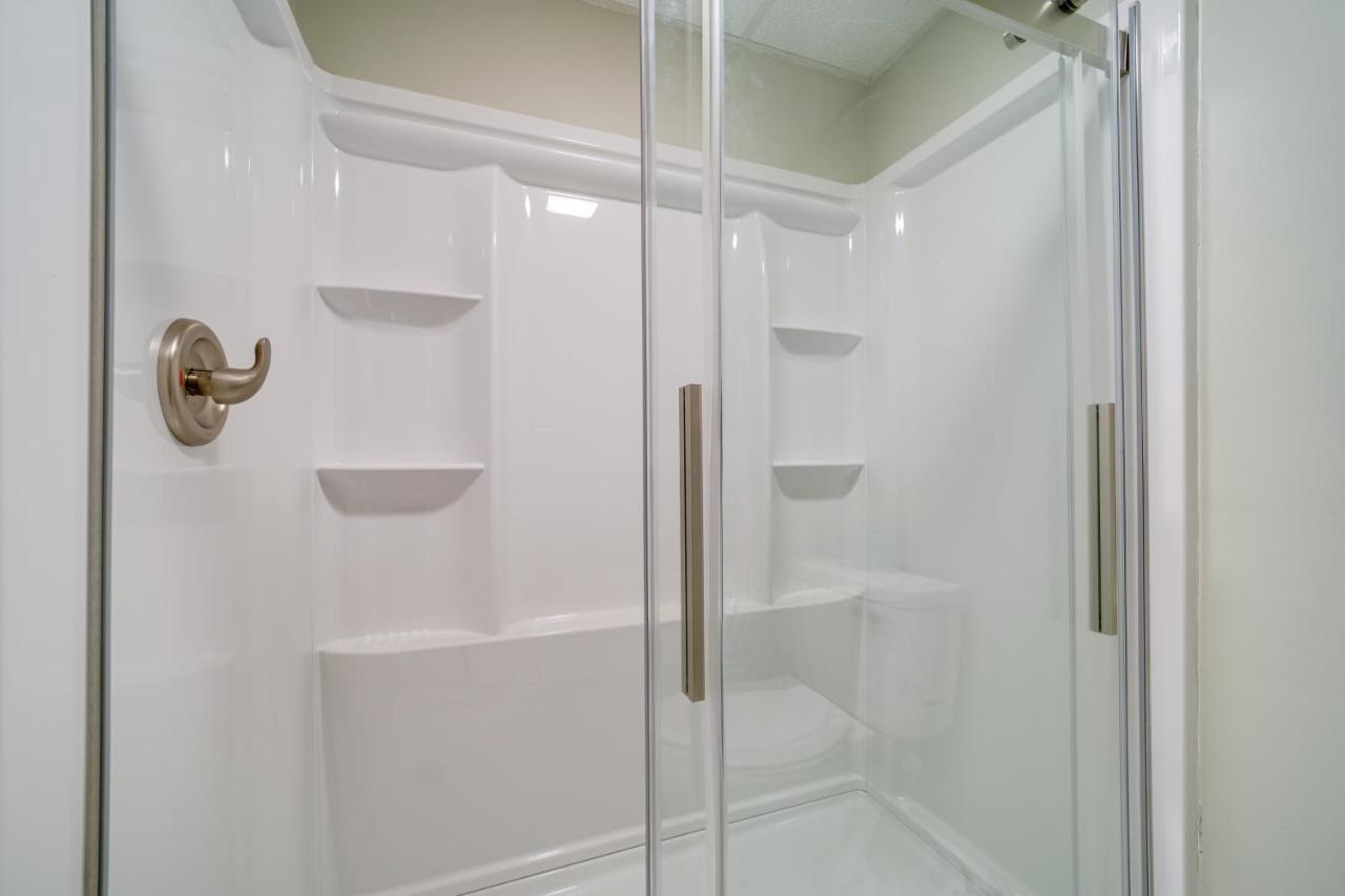 Stylish Gatlinburg Condo With Pool Walk Downtown! Eksteriør billede